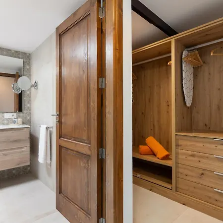 Roseta 1 By Escape Apartmán Puerto del Carmen (Lanzarote)