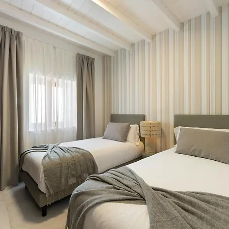Roseta 1 By Escape Apartmán *